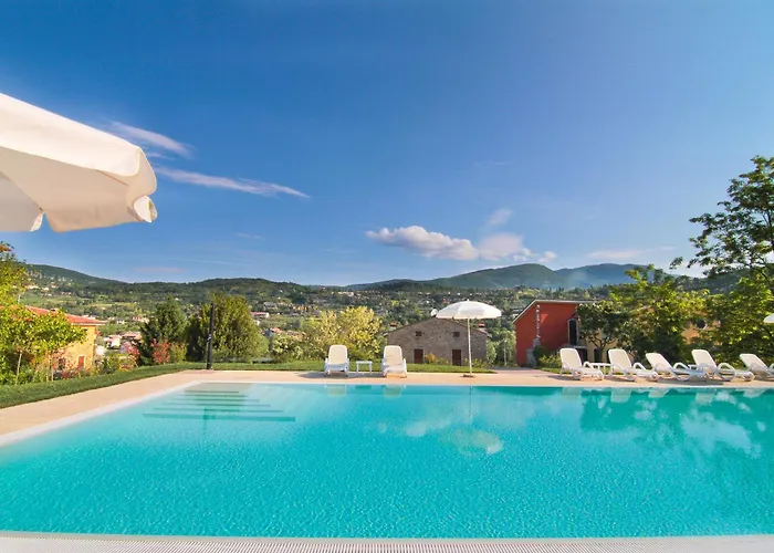 Residence Corte Del Bosco Garda 